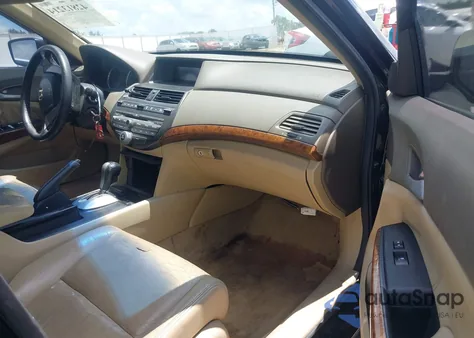 2010 Honda Accord 2.4 Ex-L from USA, damaged, VIN 1HGCP2F87AA037948